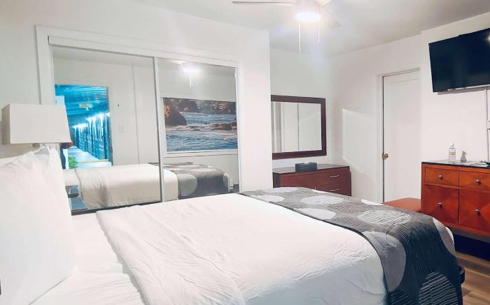 Oceanside Inn & Suites, a Days Inn by Wyndham