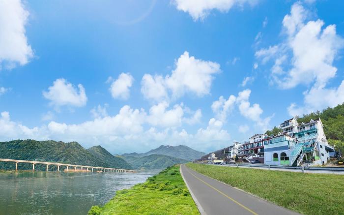 Chuncheon Allday Pension
