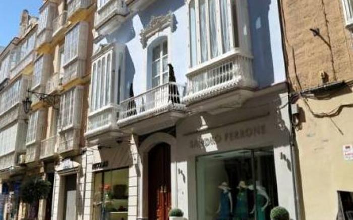 Casa Palacio Cadiz by Luxury Suites Cadiz