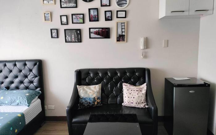 High End Condo Friendly Price + Pool