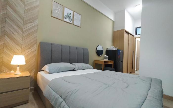 Studio 50mShopping Mall Subway RooftopPool