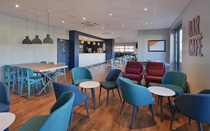 Travelodge Camberley Central