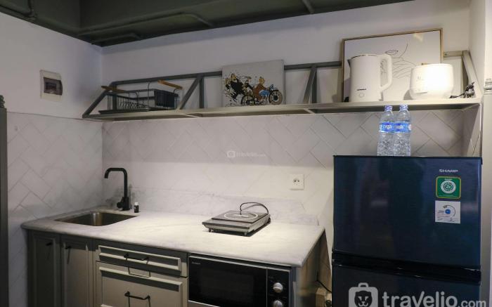 Studio + LivingRoom Jarrdin Cihampelas By Travelio