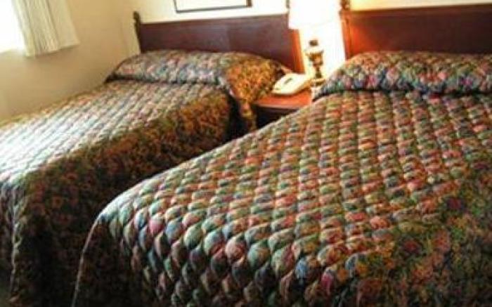 Coachman Inn