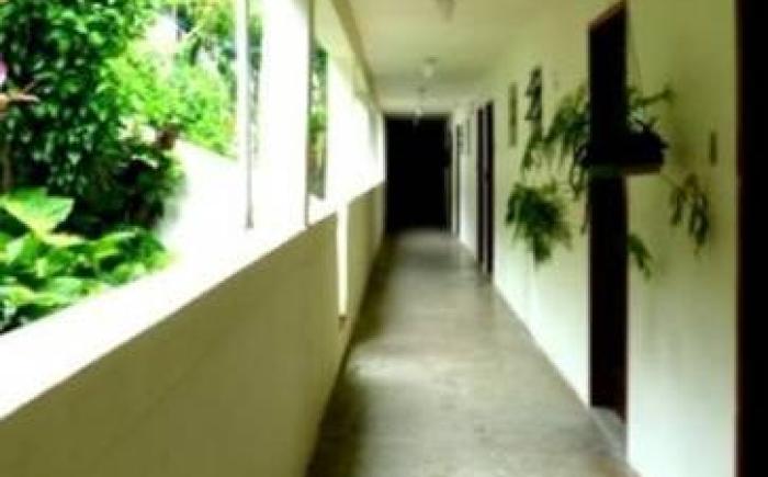 Colonial Hotel