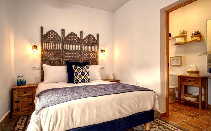 La Vieja Botica Bed & Breakfast