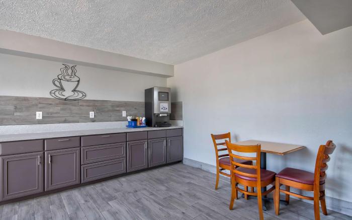 Motel 6 Stafford, TX – SW Houston - Sugarland