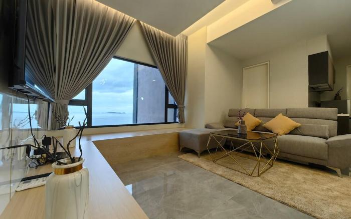 Attic✦ Seaview 1 Bedroom Family Suite [Netflix]#79