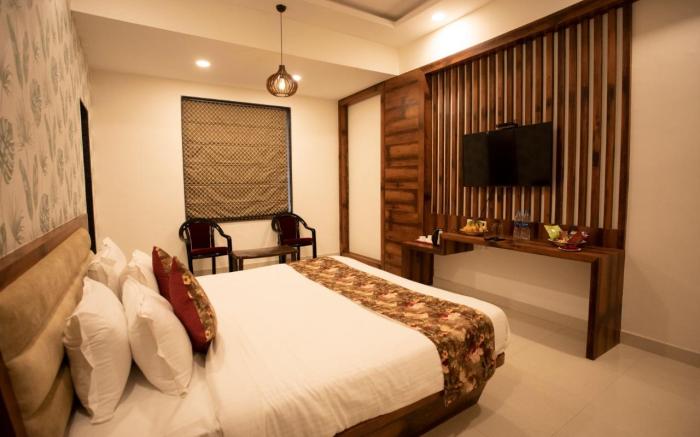 Hotel Bhairav Bagh & Restaurant