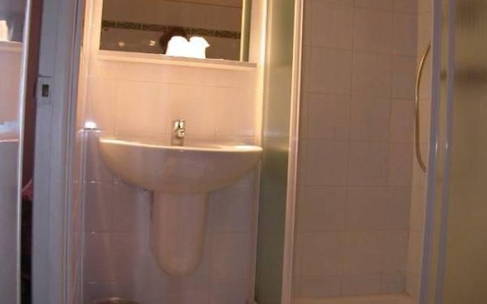 Cozy Hotel Logis Morlaix