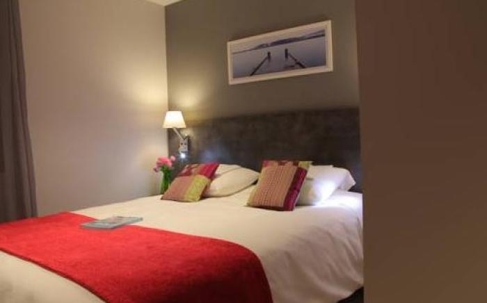 Cozy Hotel Logis Morlaix