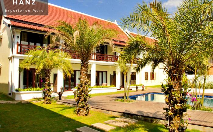 Sunrise Garden House Hotel