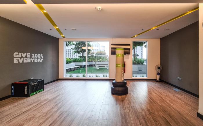 Incredible Waterfront Apt with Panoramic Views