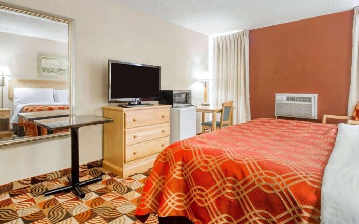 Wingate by Wyndham Sheboygan