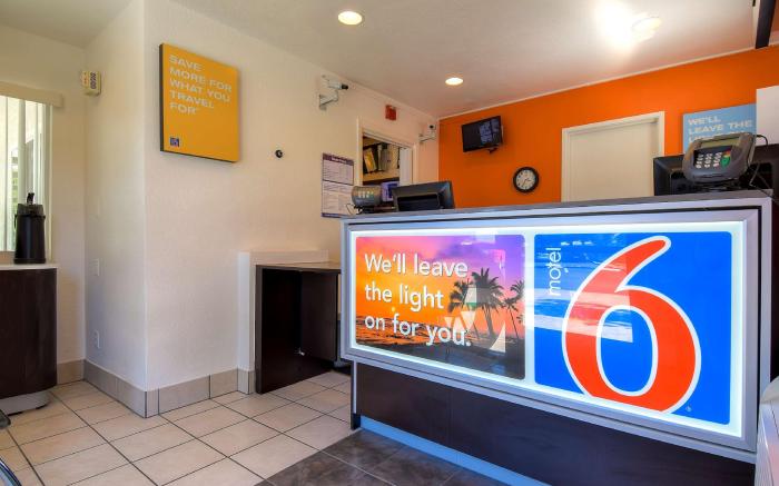 Motel 6 San Diego, CA - North