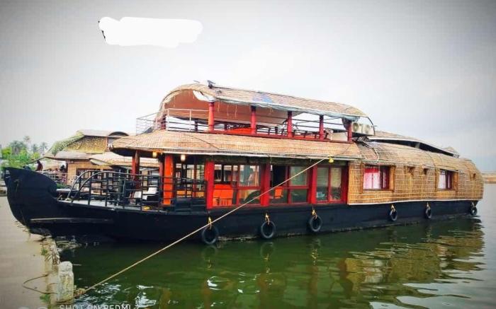 Double Decker Houseboat