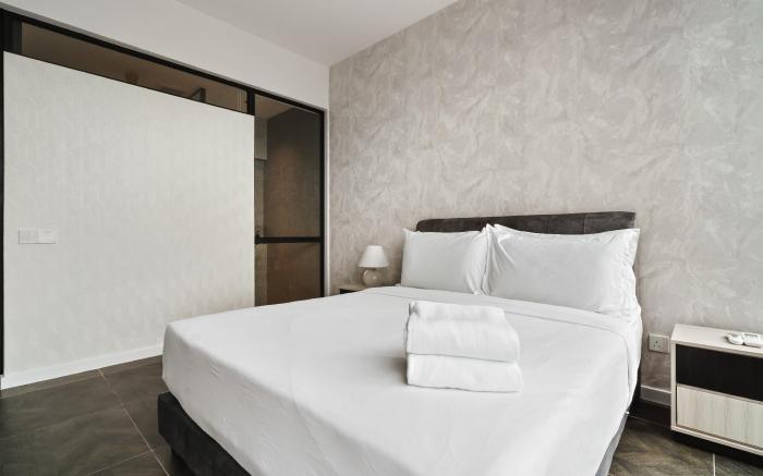 Scarletz KLCC Apartments by Soulasia