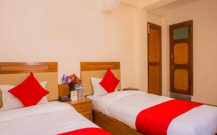 Shri Holy Family Guest House 