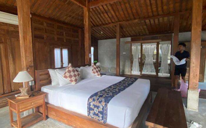 Joglo Suite Villa 3 at Sarini Villa