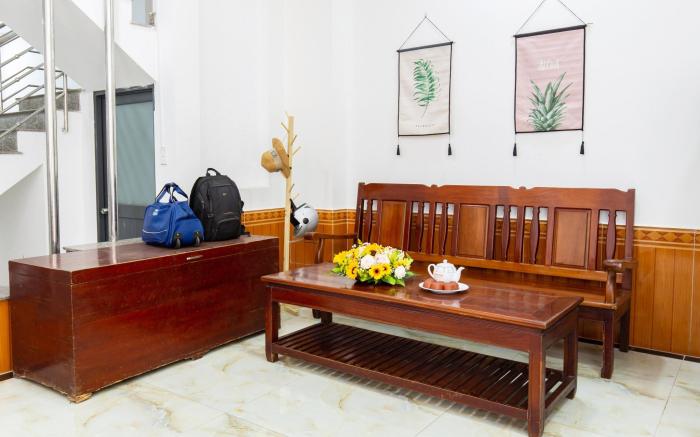 Hoa Cúc Phương Hotel