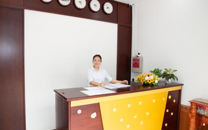 Hoa Cúc Phương Hotel