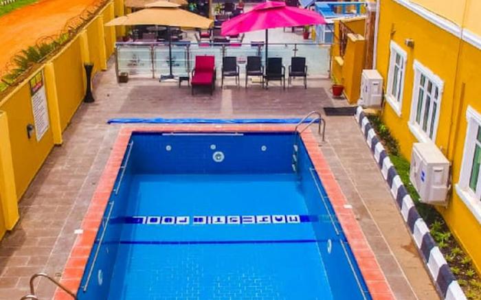 Sunrise Hotel And Conference Center