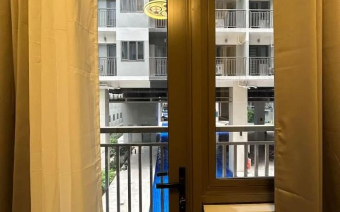 One BR Suite 5 min walk to Mall of Asia