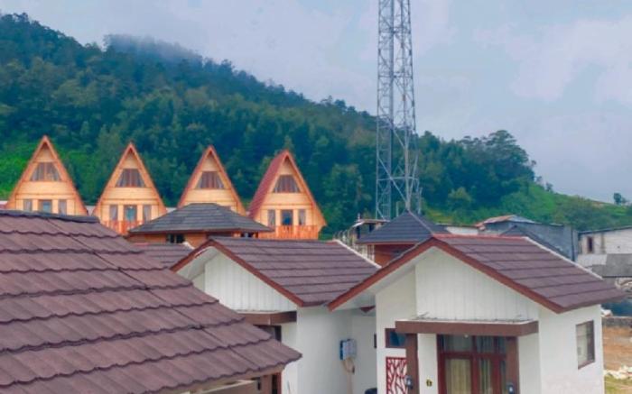Madinna villa dieng