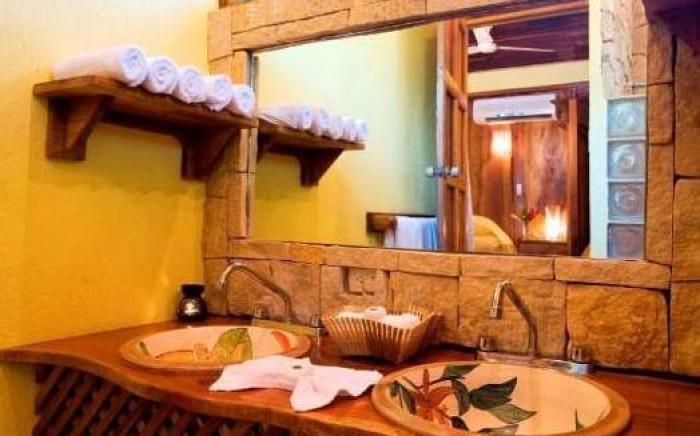 Hotel Tropico Latino