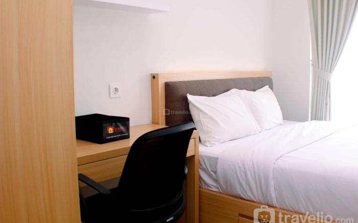 Comfort 1BR Vasanta Innopark Apartment By Travelio