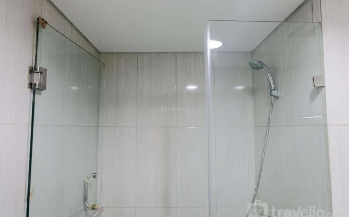 Homey and Cozy 2BR Tamansari La Grande By Travelio