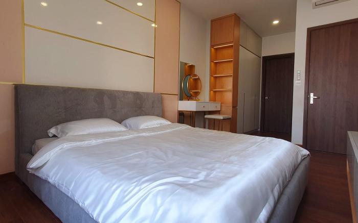 Granola Apartment at Suoi Loi old and cozy street