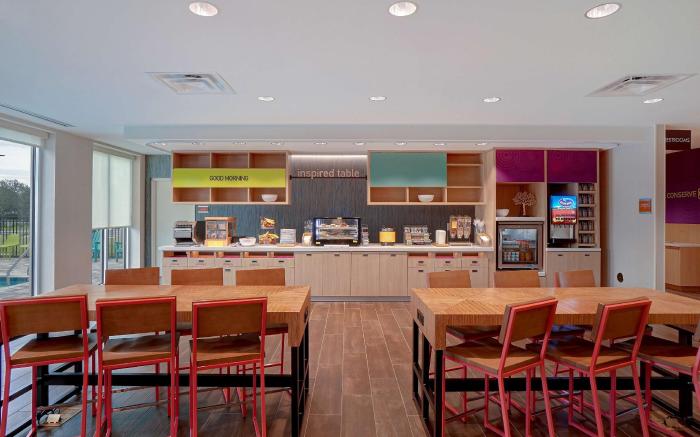 Home2 Suites by Hilton Lakewood Ranch