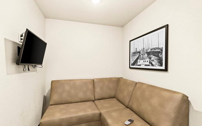 Cobblestone Hotel & Suites - Cullman
