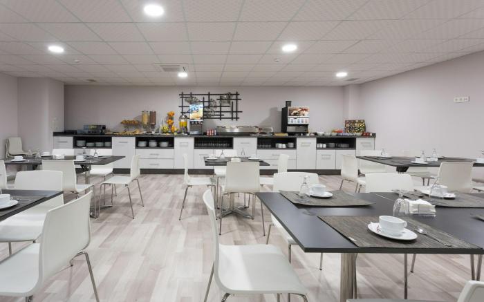 Sercotel Familia Conde