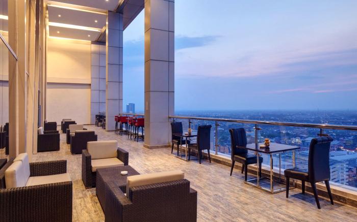 Grand Mercure Solo Baru