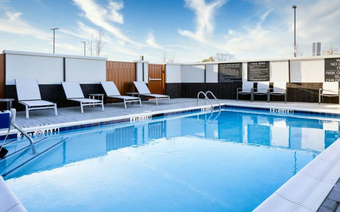 Fairfield by Marriott Inn & Suites Canton Riverstone Parkway