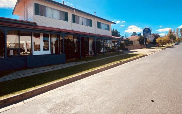 Redhill Cooma Motor Inn