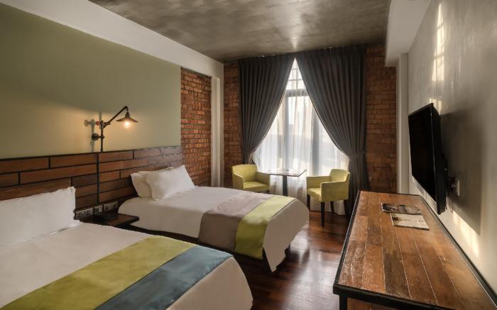 Treasures Hotel and Suites