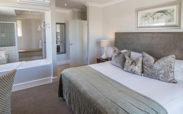 Harbour House Hotel