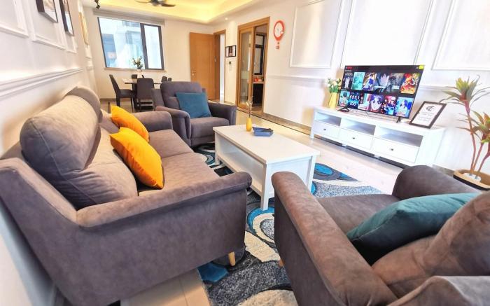 Spacious 4BR unit at R&F Princess by ANJU