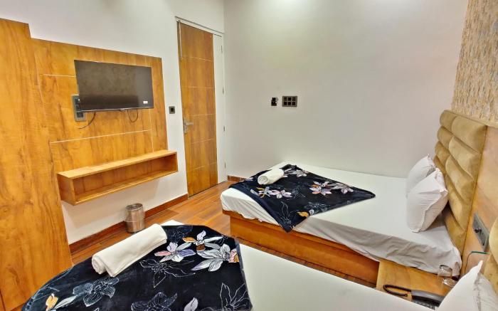 Hotel 4S Niwas