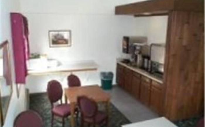 American Motel Waseca