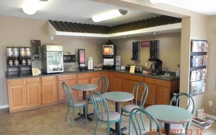 Relax Inn and Suites Kuttawa