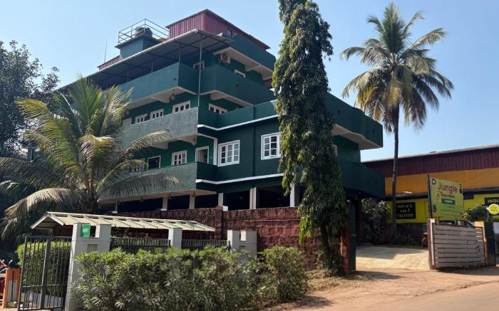 Jungle by sturmfrei Vagator