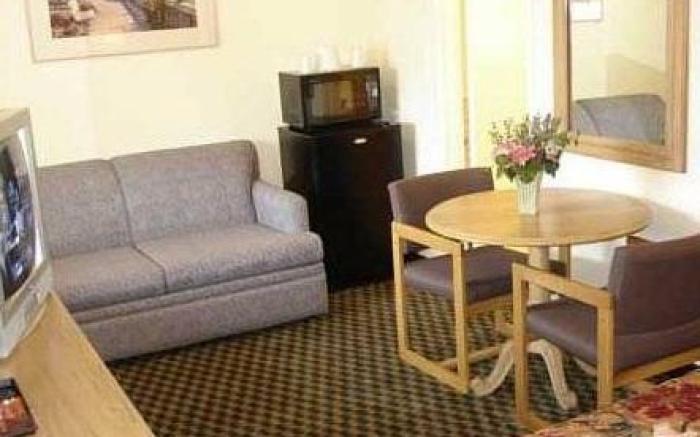 Lakeview Inn