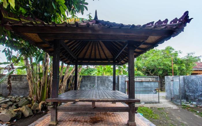 Hotel O Kos Agi Mataram Near Masjid Hissoh Al-Faham