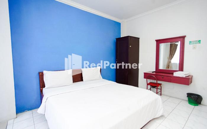 Hotel Serena Anggrek near Manhattan Times Square Mall Medan Mitra RedDoorz