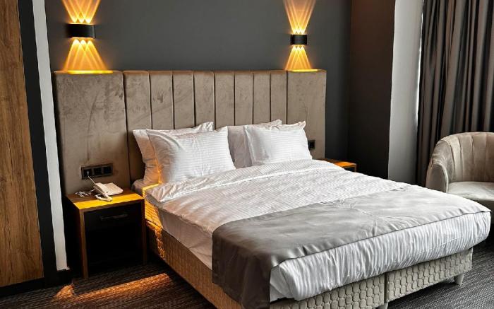 HOME PLUS HOTEL