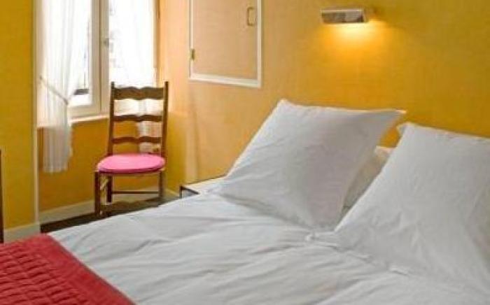 Auberge Le Cantou - Hotel Roche